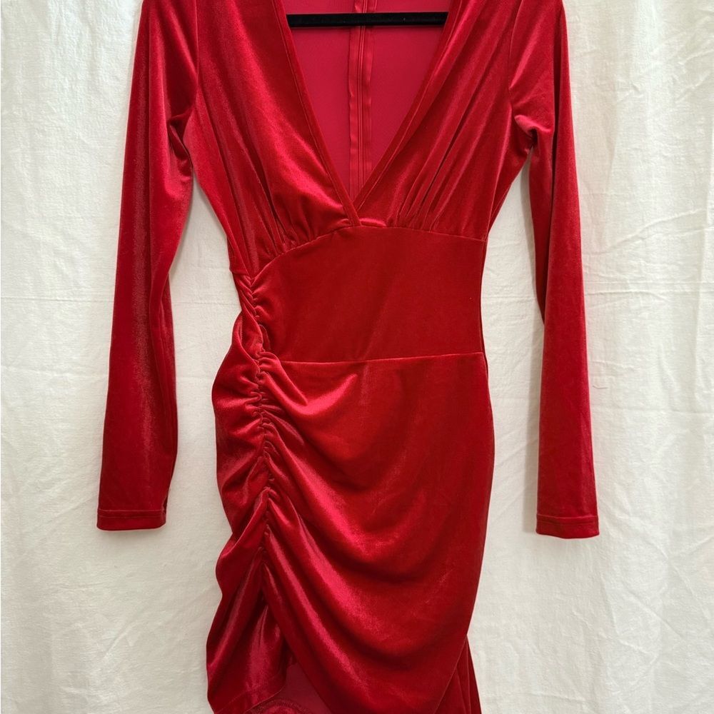 Red Velvet Ruched Mini Dress V-Neck Bodycon Date Night Valentine’s Small EUC